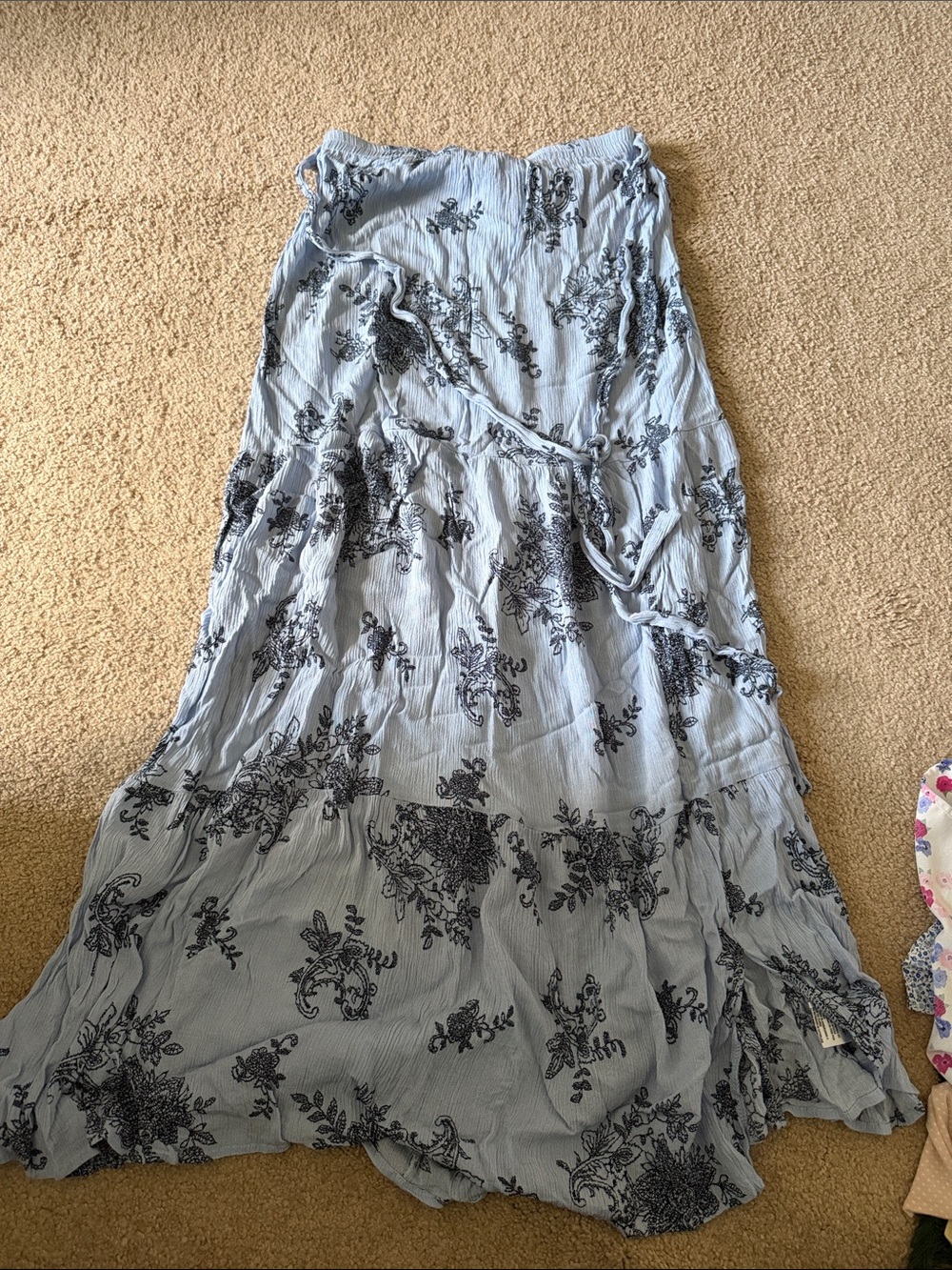 Francesca's Collections Light Blue Maxi Dress with Navy Floral Print
